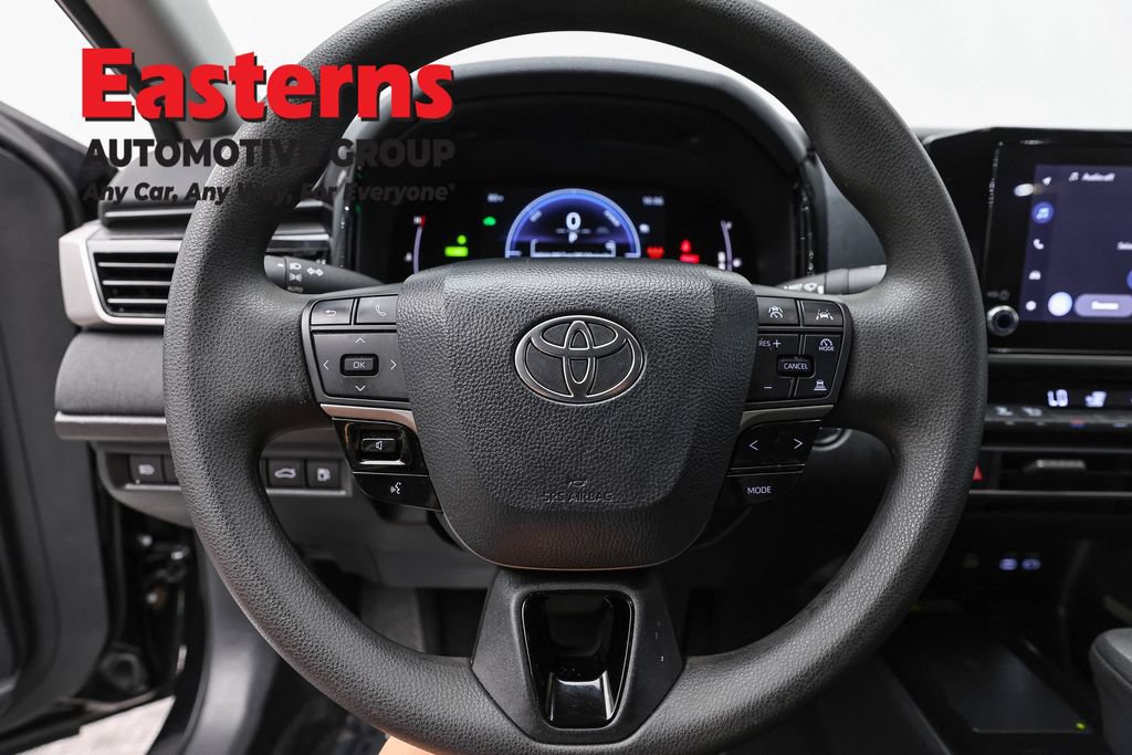 Used 2026 Toyota Camry LE FWD image 12