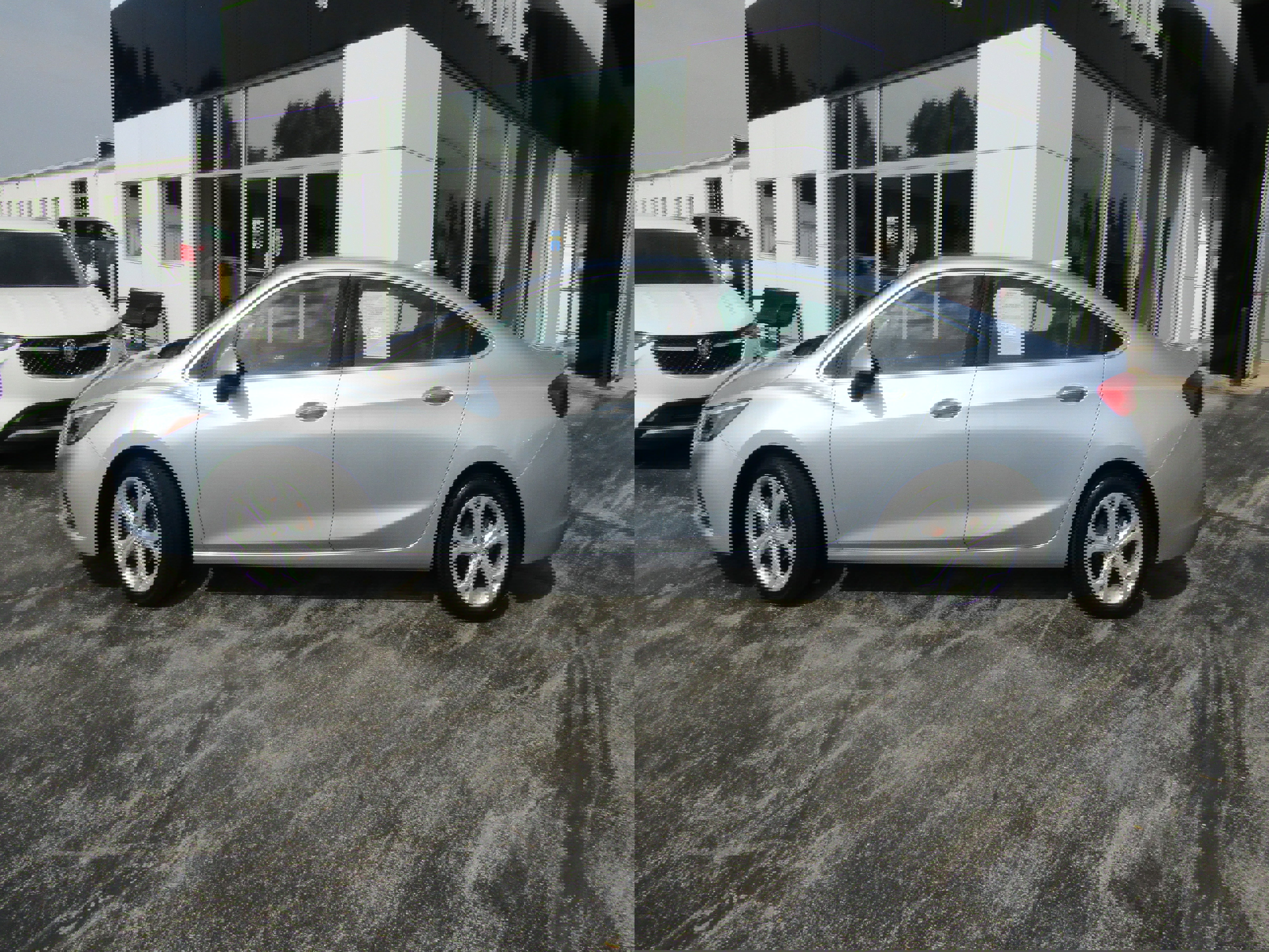 Used 2017 Chevrolet Cruze Premier image 3