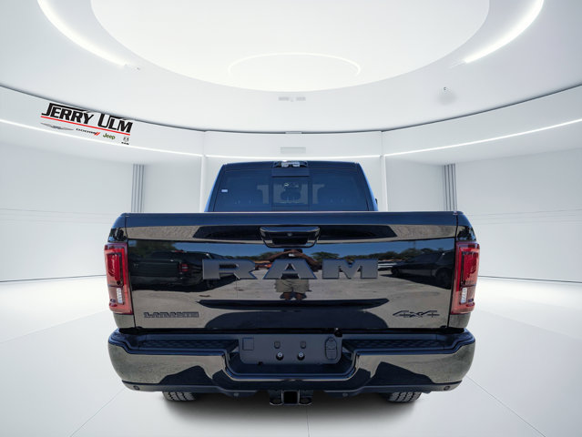 New 2026 RAM 2500 Laramie AWD/4WD image 4