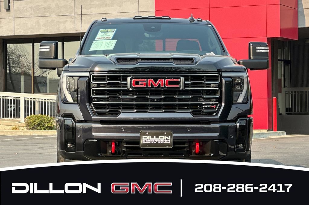 Used 2025 GMC Sierra 2500 AT4 w/ AT4 Premium Plus Package AWD/4WD image 9
