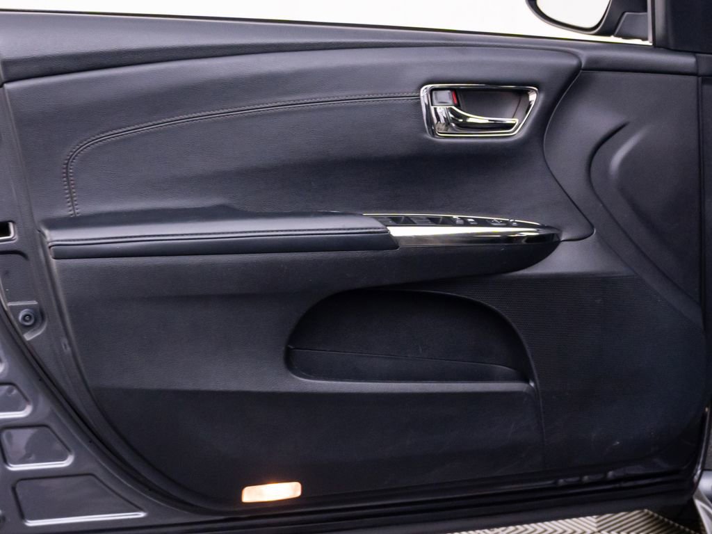 Used 2014 Toyota Avalon XLE Premium FWD image 14