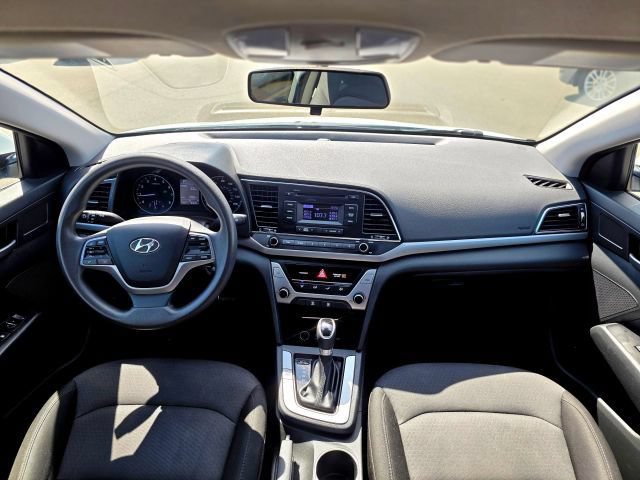 Used 2018 Hyundai Elantra SE FWD image 9