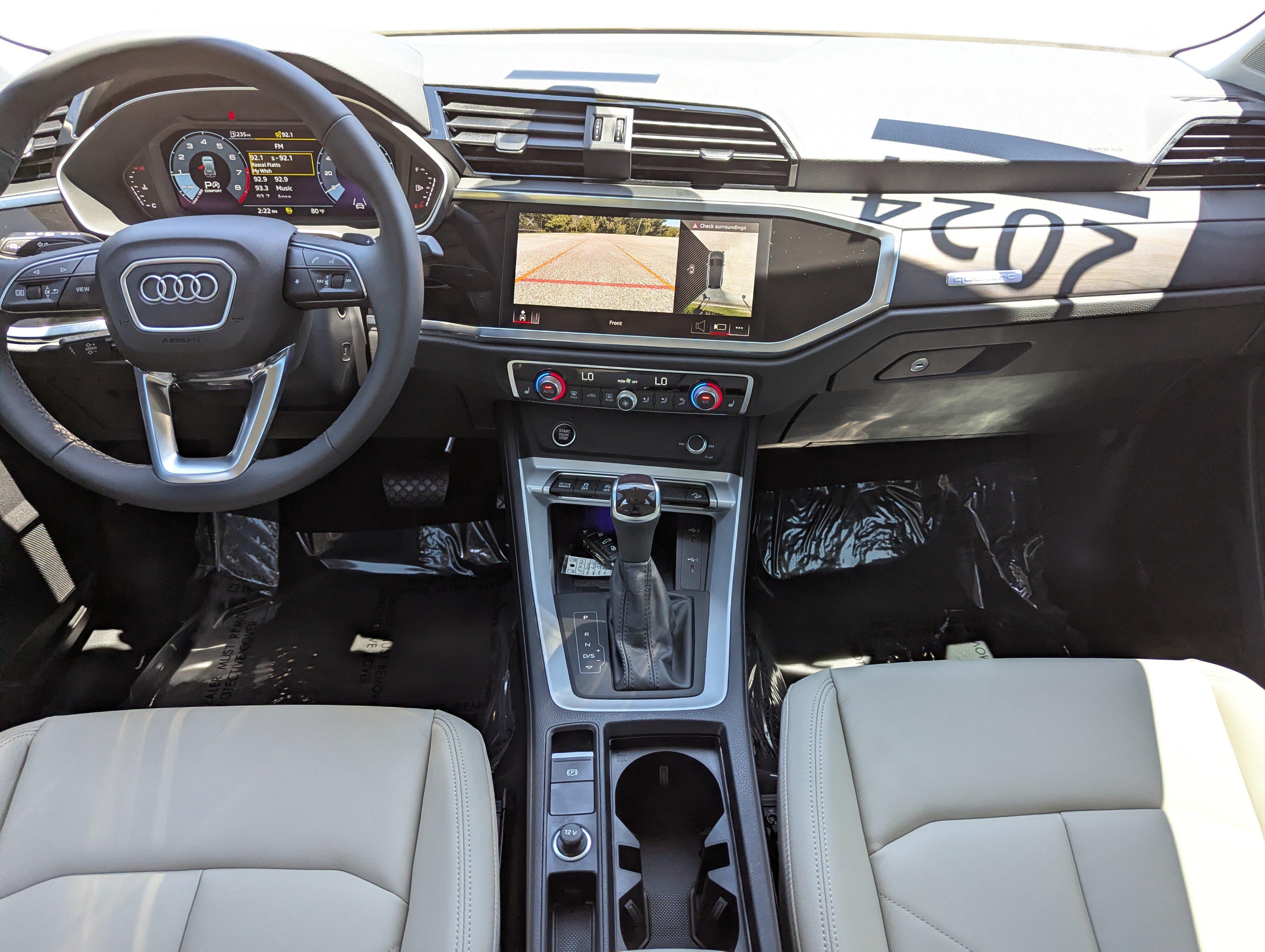 Used 2024 Audi Q3 2.0T Premium Plus AWD/4WD image 17