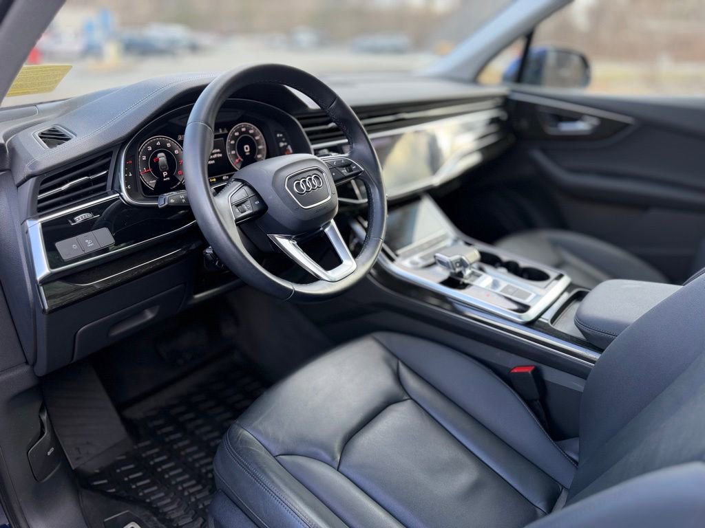 Used 2023 Audi Q7 2.0T Premium Plus w/ Convenience Package AWD/4WD image 14