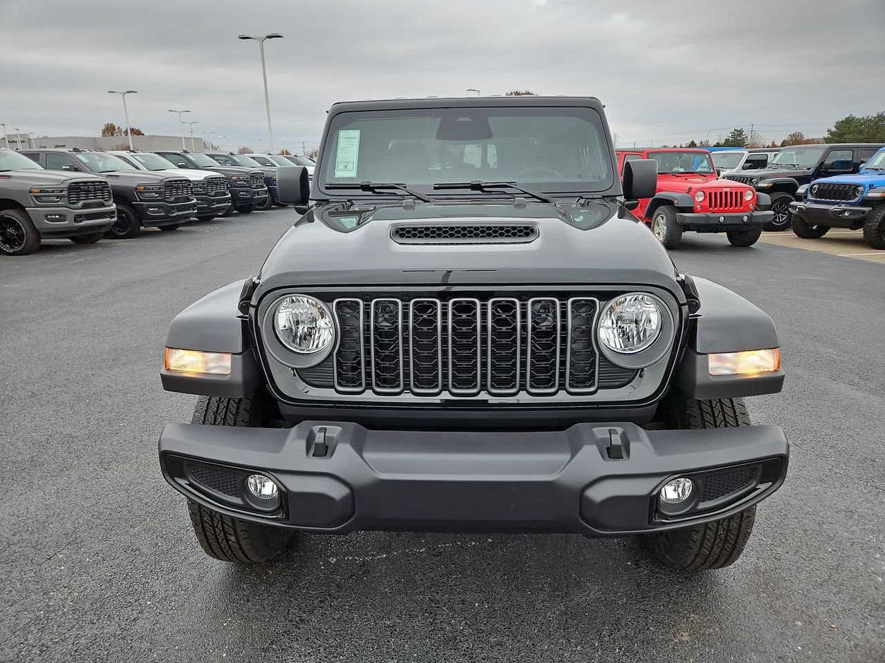 New 2026 Jeep Gladiator Sport AWD/4WD image 2