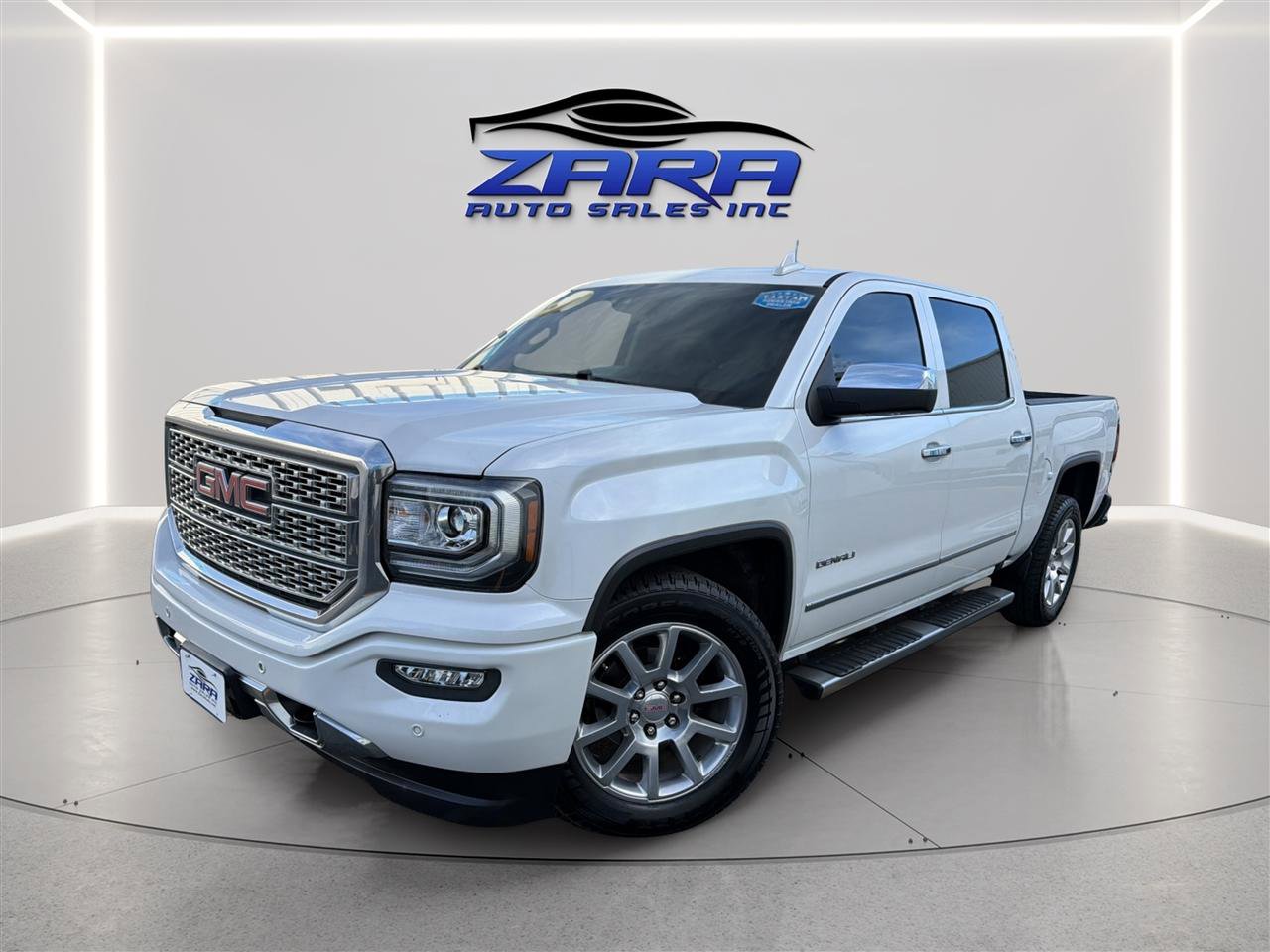 Used 2016 GMC Sierra 1500 Denali w/ Enhanced Driver Alert Package image 1