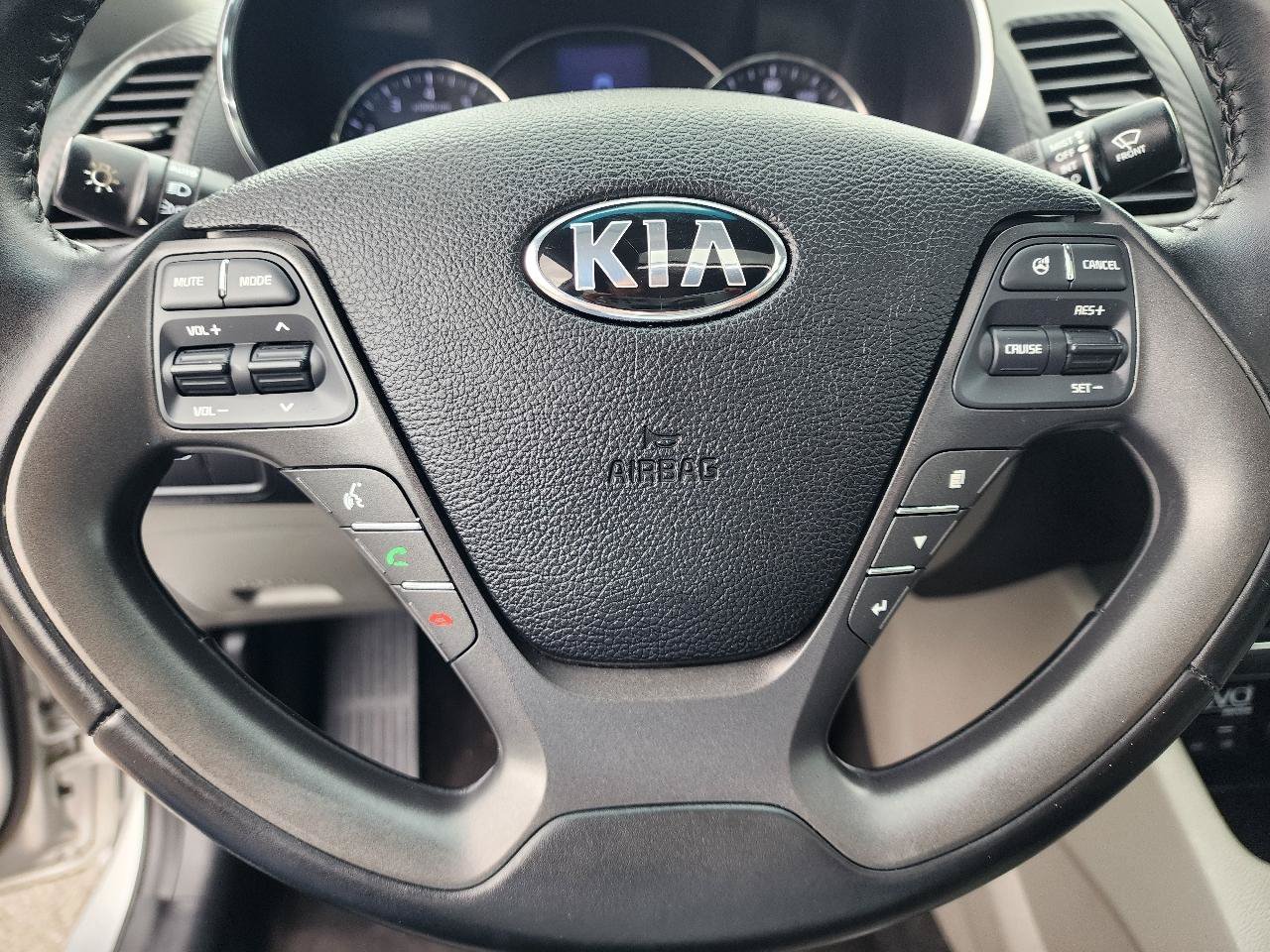Used 2016 Kia Forte EX w/ EX Premium Package FWD image 18