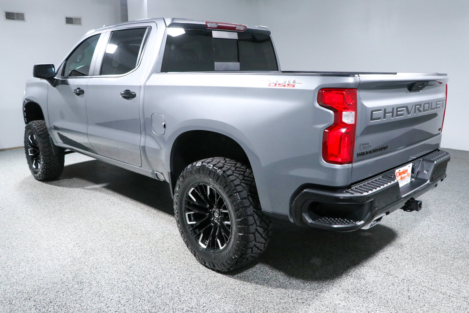 Used 2021 Chevrolet Silverado 1500 LT Trail Boss w/ Convenience Package II AWD/4WD image 10