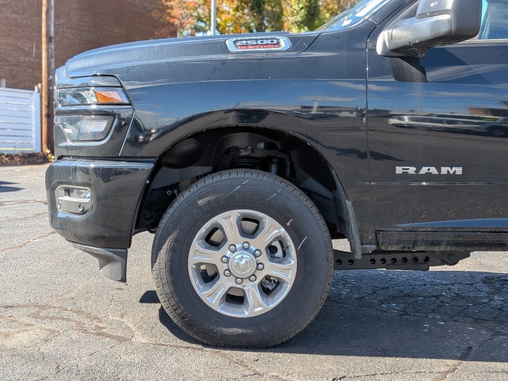 New 2026 RAM 2500 Big Horn AWD/4WD image 11