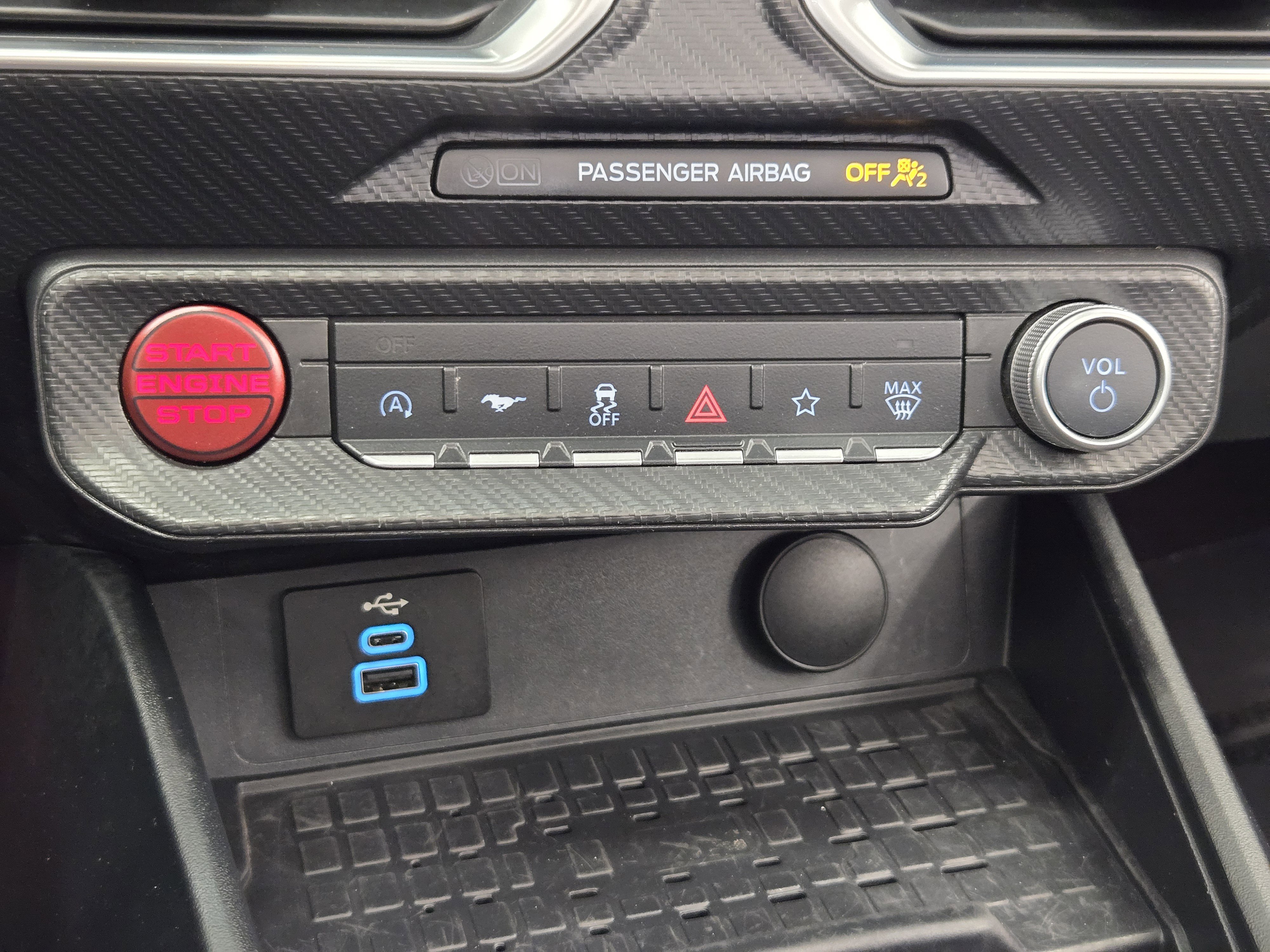 Certified 2024 Ford Mustang Premium RWD image 19