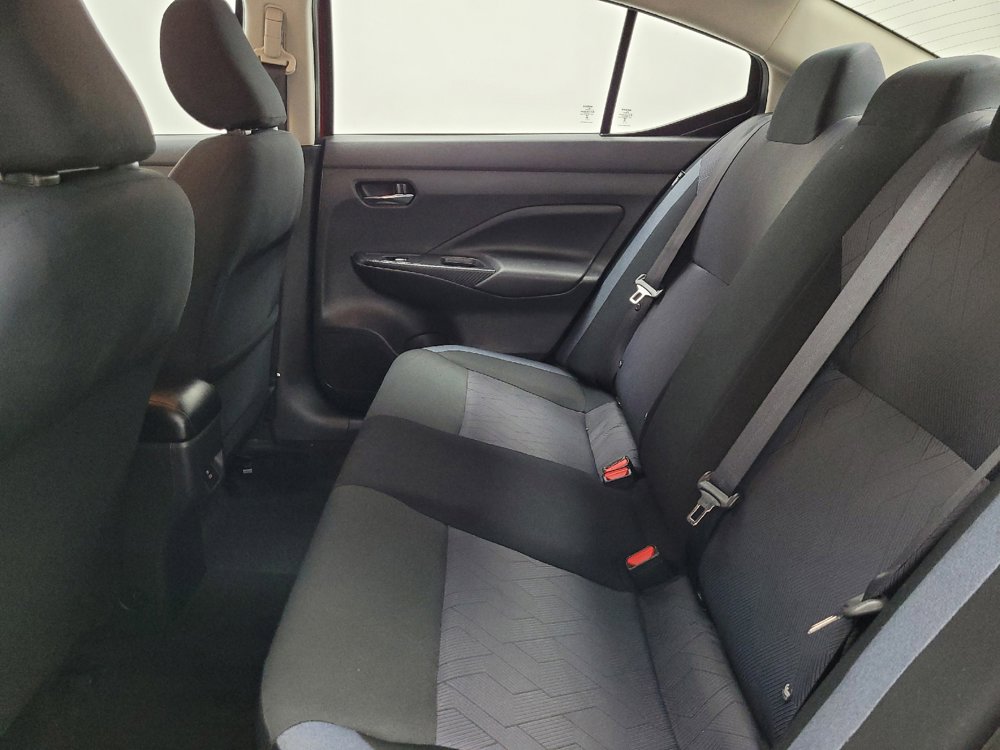 Used 2024 Nissan Versa SV w/ Trunk Package FWD image 18
