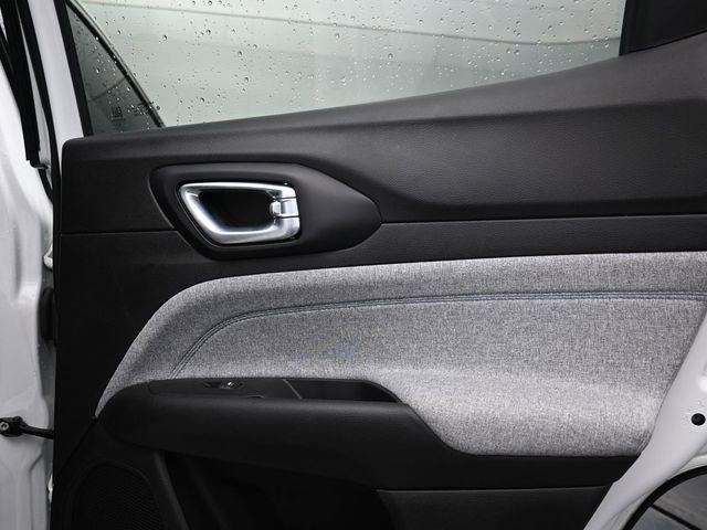 Used 2025 Jeep Compass Sport AWD/4WD image 21