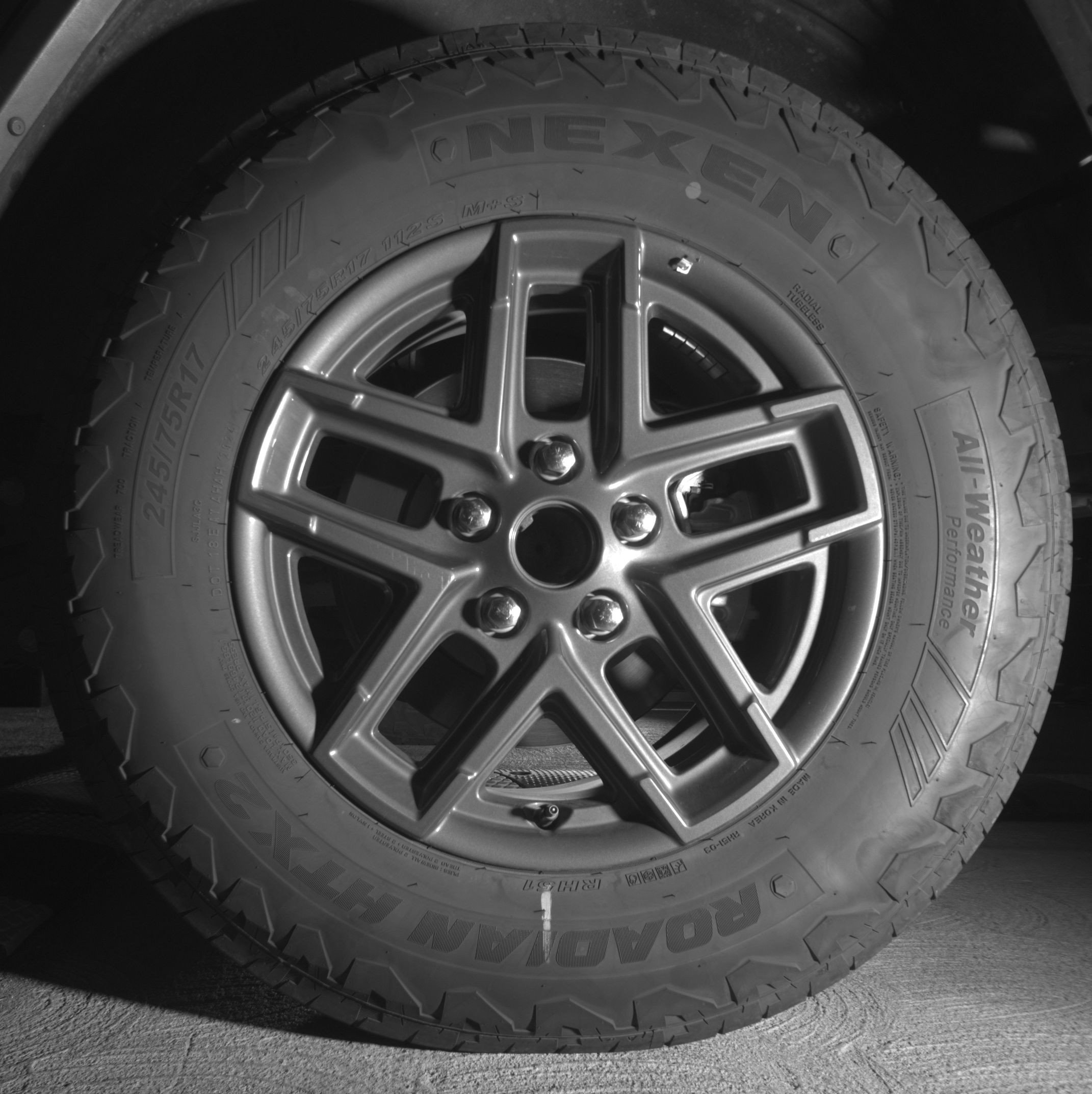 Used 2025 Jeep Wrangler Sport S image 14