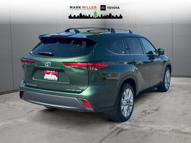Used 2023 Toyota Highlander Limited AWD/4WD image 5