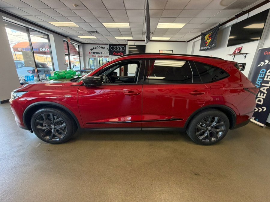 Used 2023 Acura MDX A-Spec AWD/4WD image 10