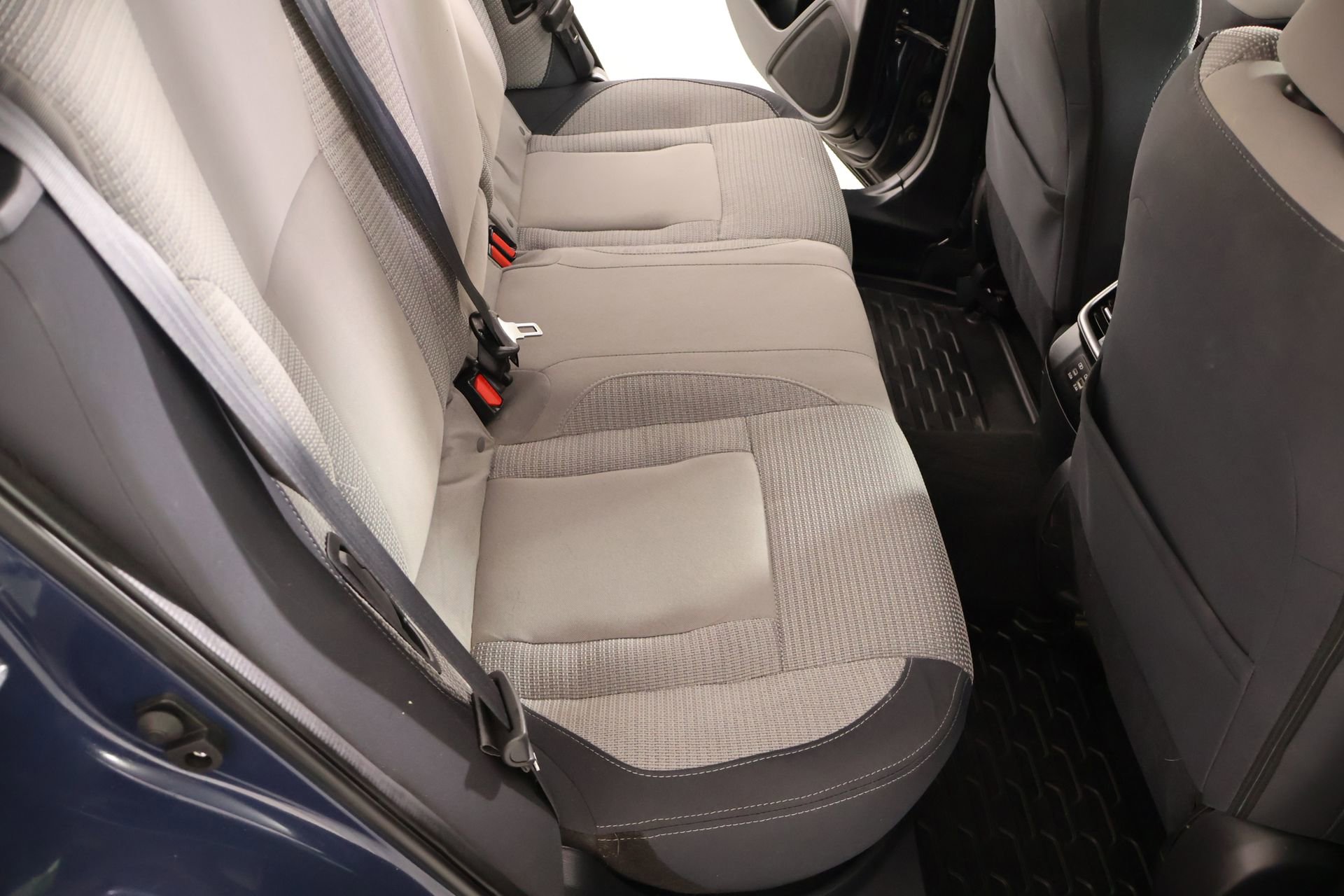 Used 2024 Subaru Outback Premium image 14