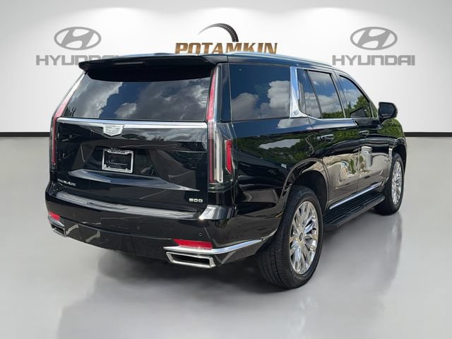 Used 2021 Cadillac Escalade Premium Luxury w/ LPO, Illumination Package RWD image 5