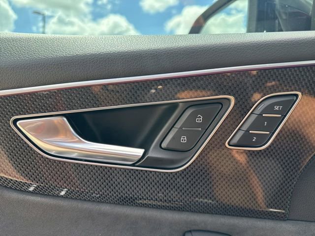 Used 2021 Audi SQ8 Premium Plus AWD/4WD image 17