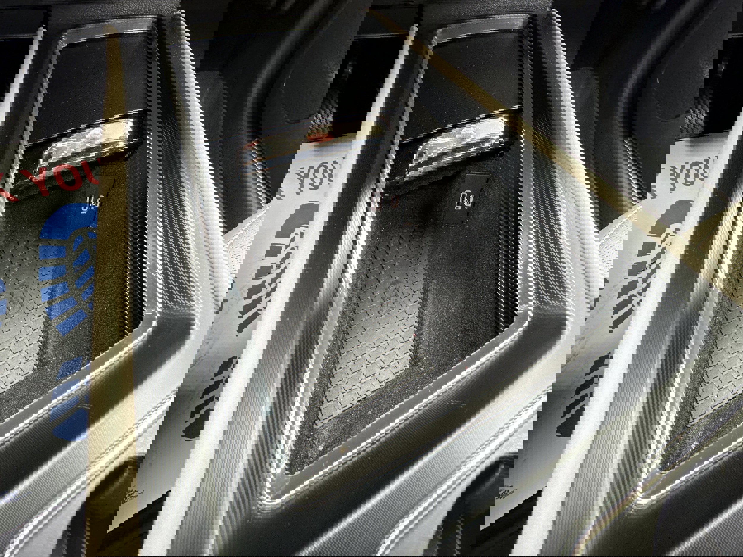 Used 2025 Lincoln Corsair FWD w/ Equipment Group 101A image 20