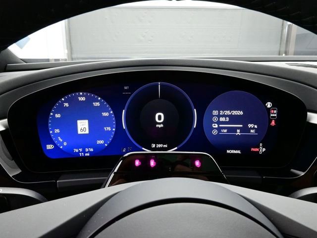 New 2026 Porsche Macan Electric RWD image 9