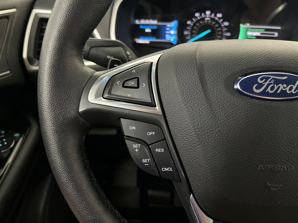 Used 2017 Ford Edge SEL w/ Equipment Group 201A AWD/4WD image 60