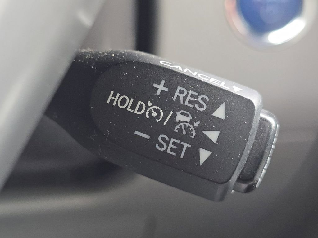 Used 2017 Toyota Highlander Limited image 34