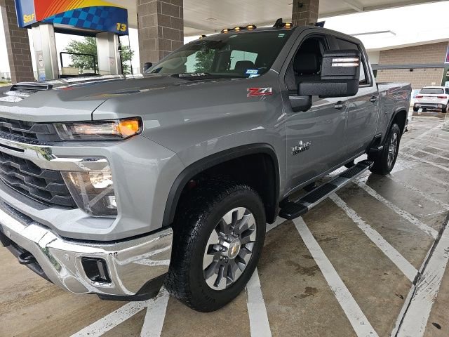 Used 2025 Chevrolet Silverado 2500 LT w/ Texas Edition AWD/4WD video 1