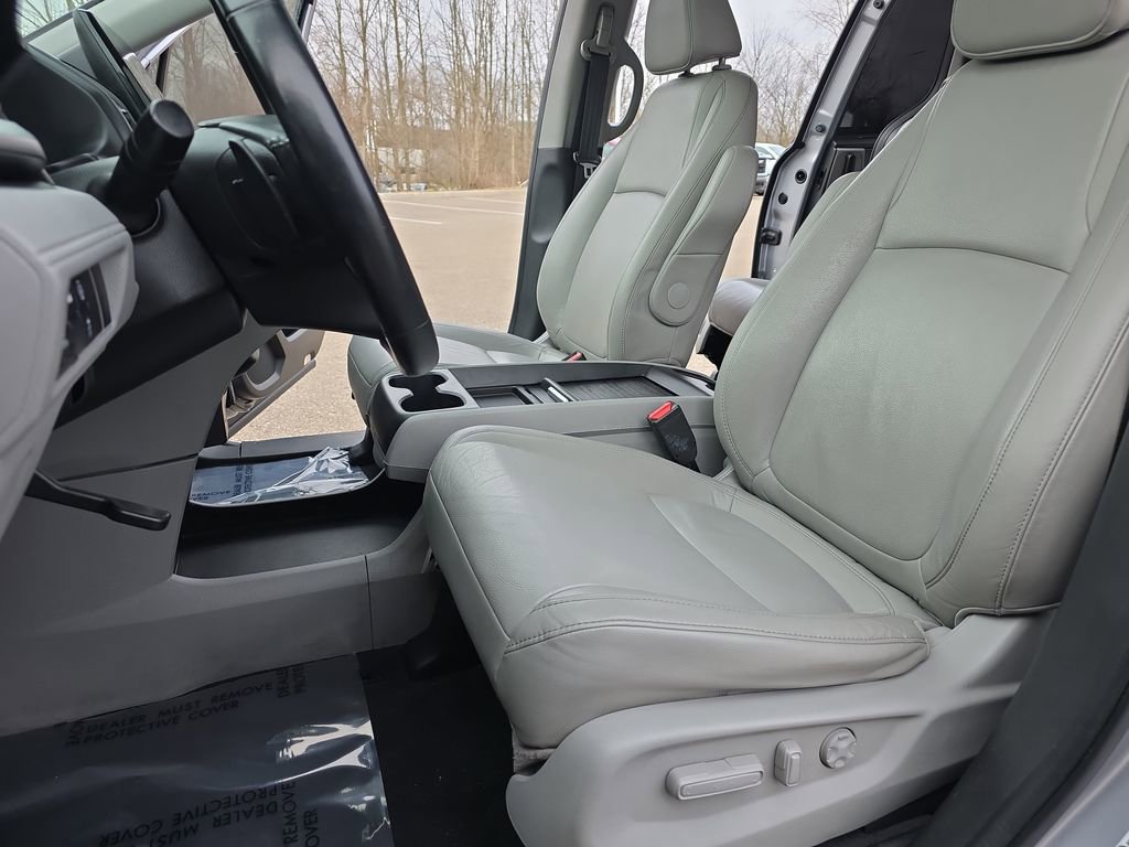 Used 2022 Honda Odyssey EX-L image 16