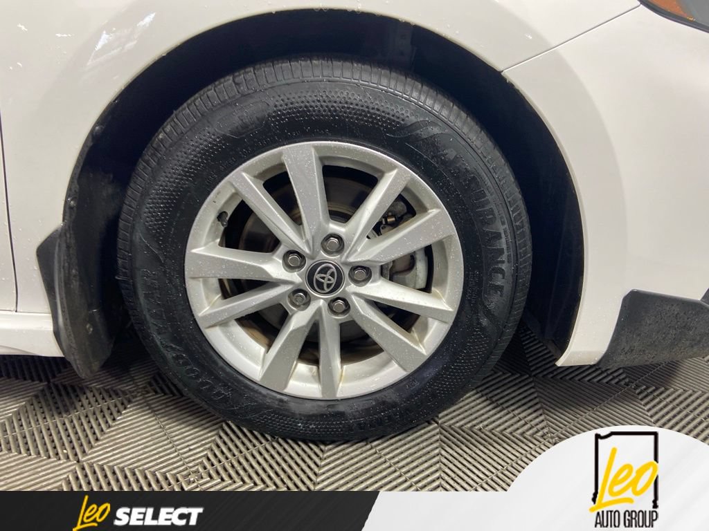 Used 2025 Toyota Camry SE FWD image 22