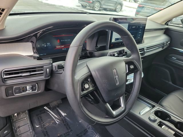 Certified 2024 Lincoln Corsair AWD w/ Equipment Group 101A image 7