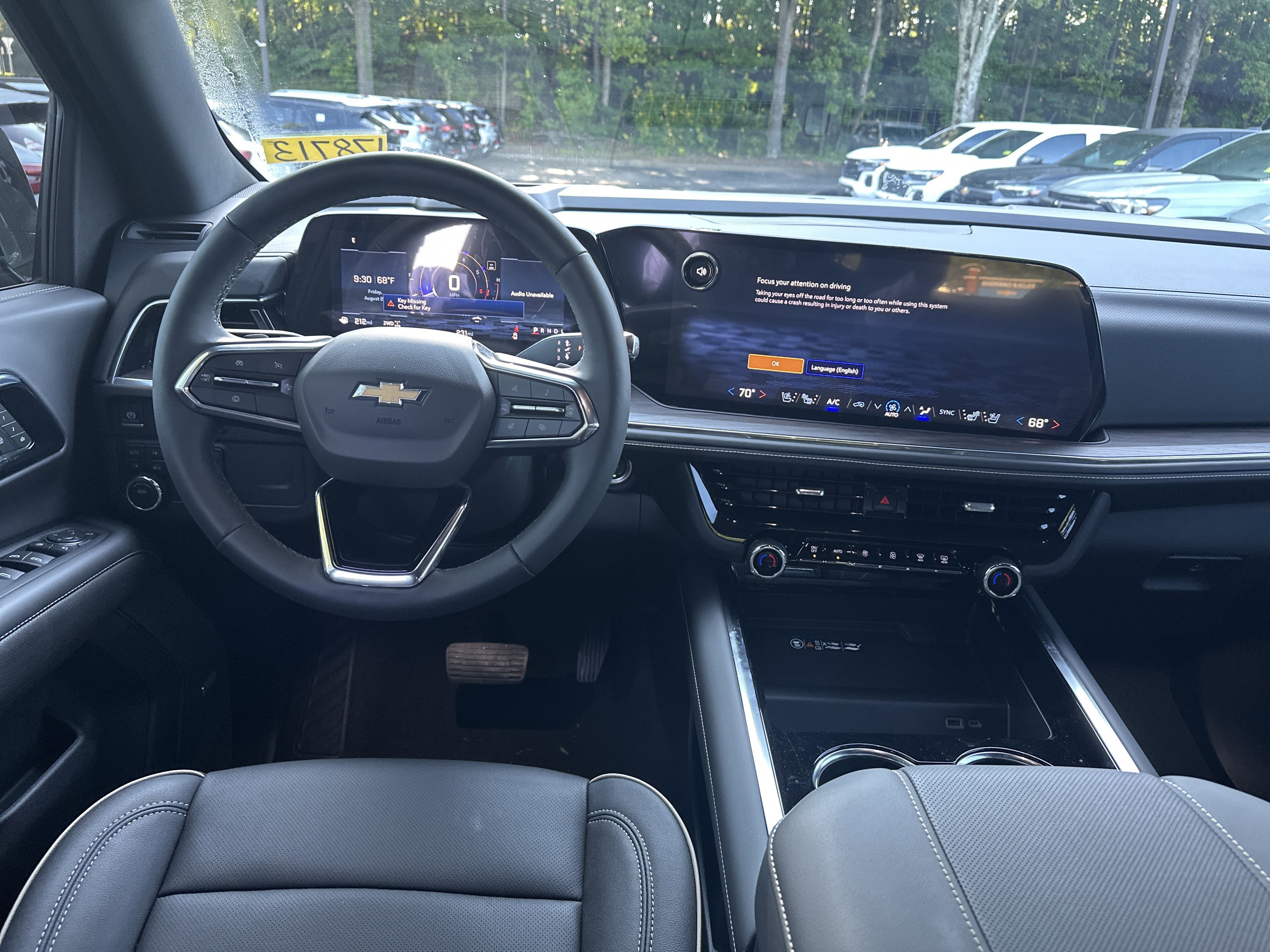 New 2025 Chevrolet Suburban Premier image 21