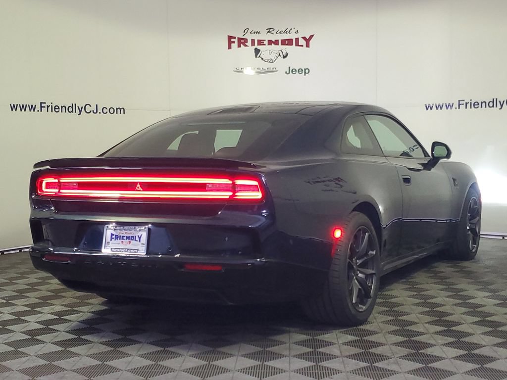 Used 2024 Dodge Charger Daytona Scat Pack w/ Plus Group AWD/4WD image 3