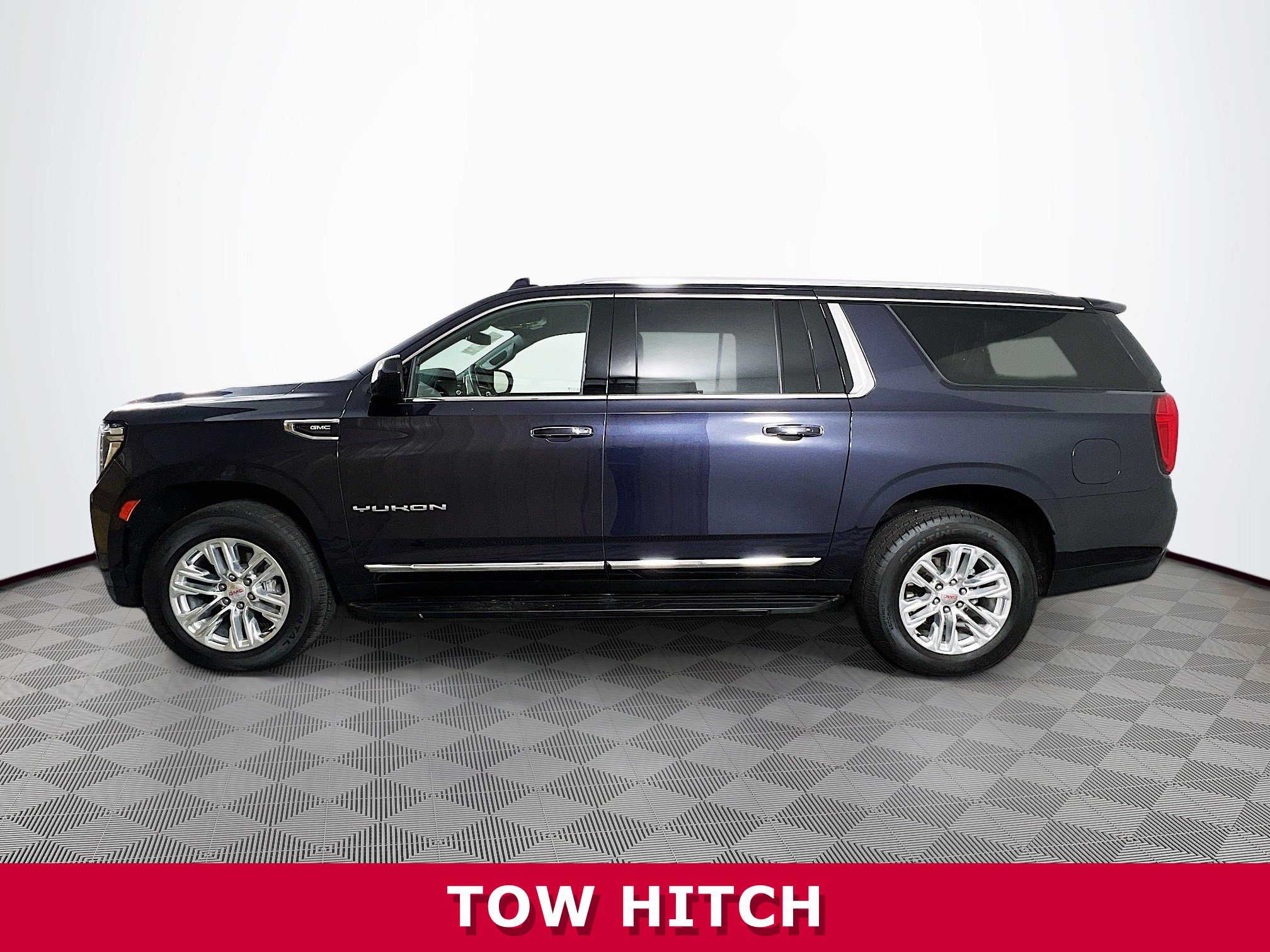 Used 2024 GMC Yukon XL SLT image 30