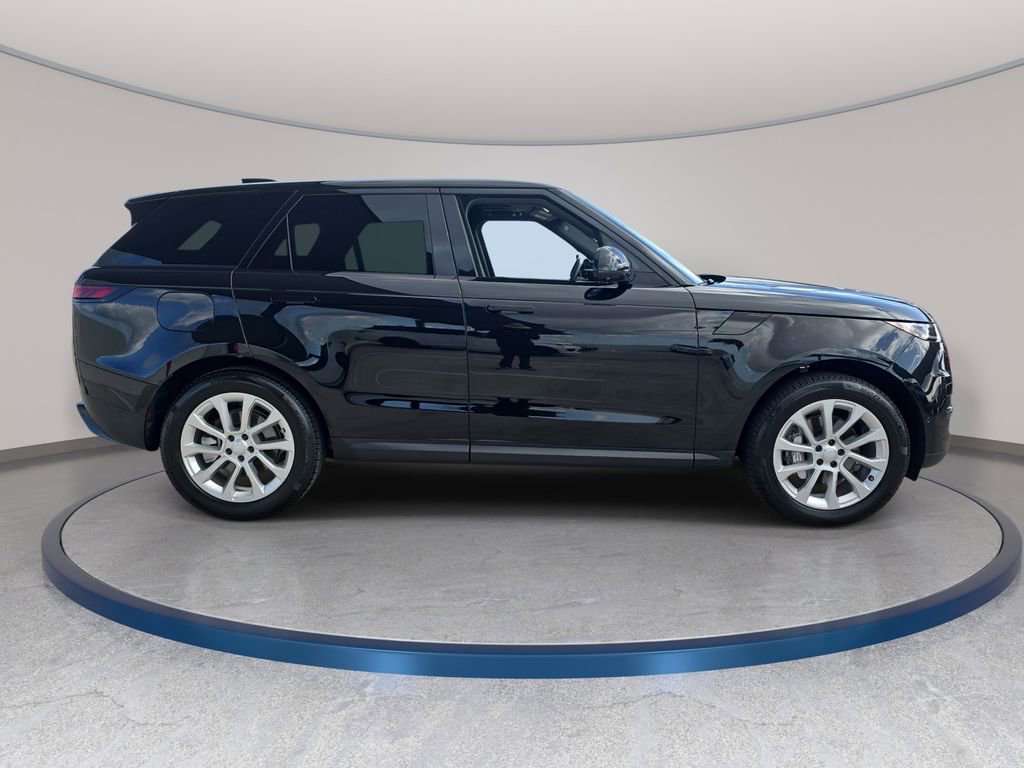 Certified 2025 Land Rover Range Rover Sport AWD/4WD image 4
