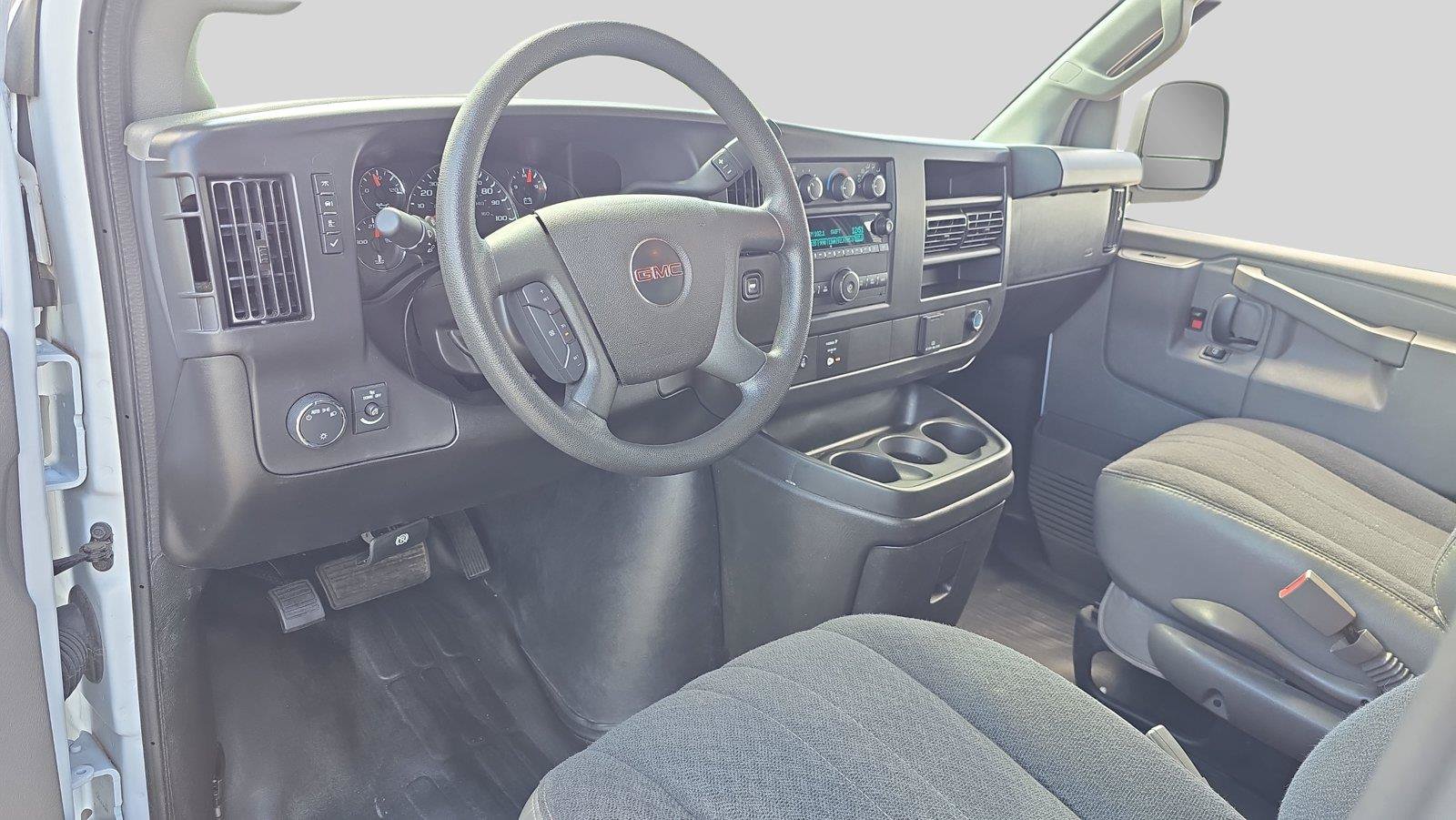 Used 2025 GMC Savana 2500 w/ Driver Convenience Package RWD image 18