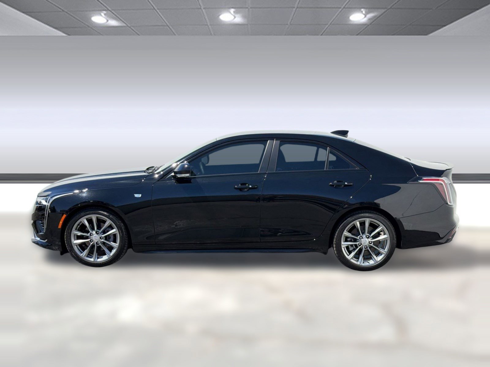 Certified 2025 Cadillac CT4 Sport RWD image 2