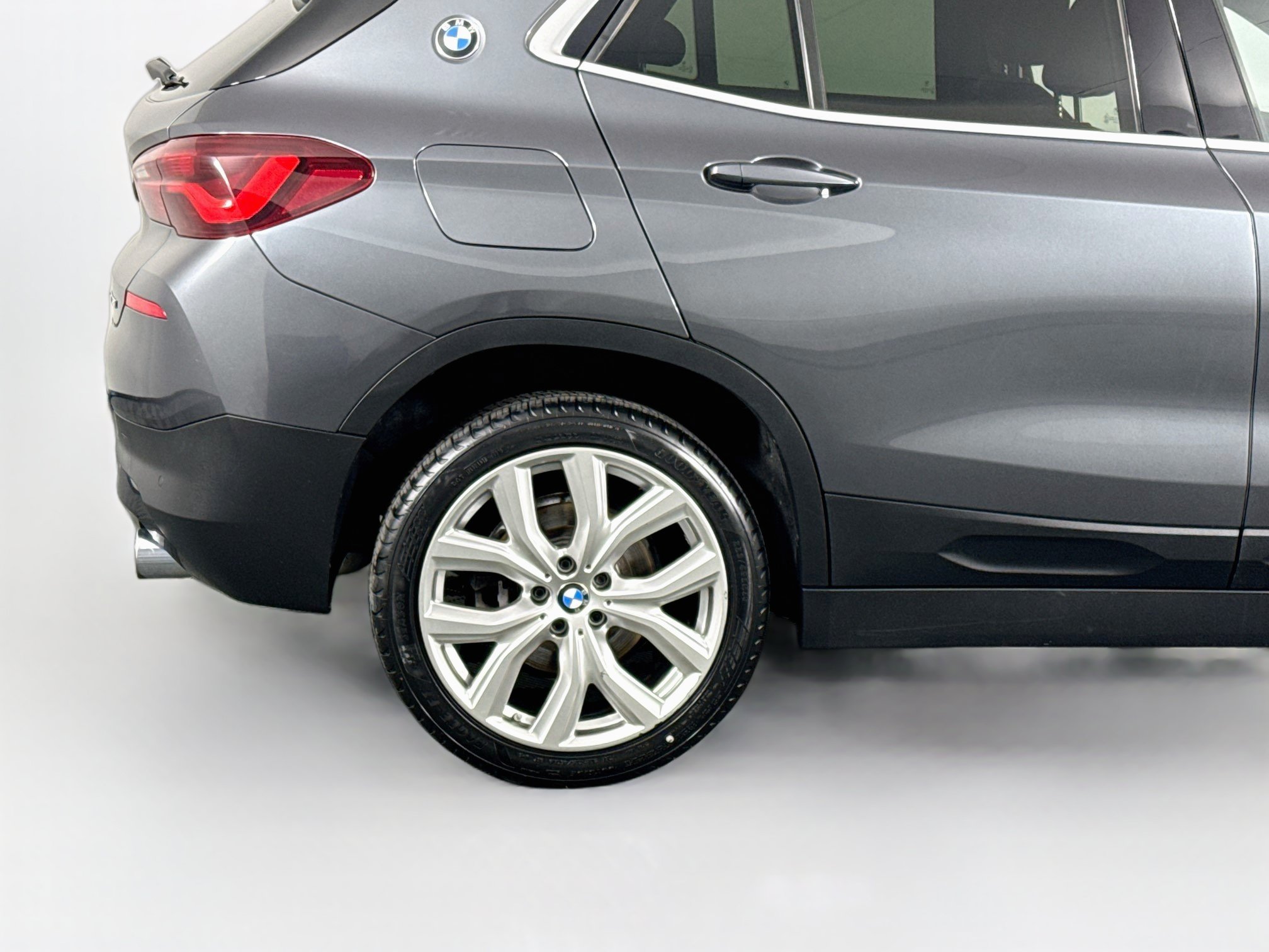 Used 2021 BMW X2 xDrive28i w/ Convenience Package AWD/4WD image 44