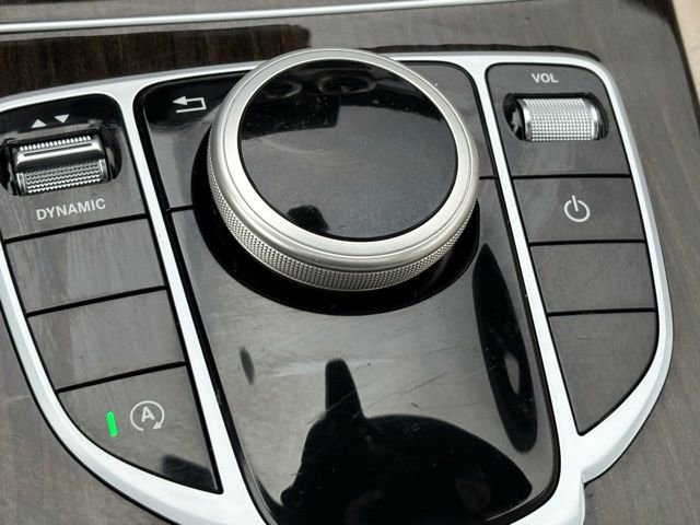 Used 2018 Mercedes-Benz C 300 4MATIC Sedan image 18