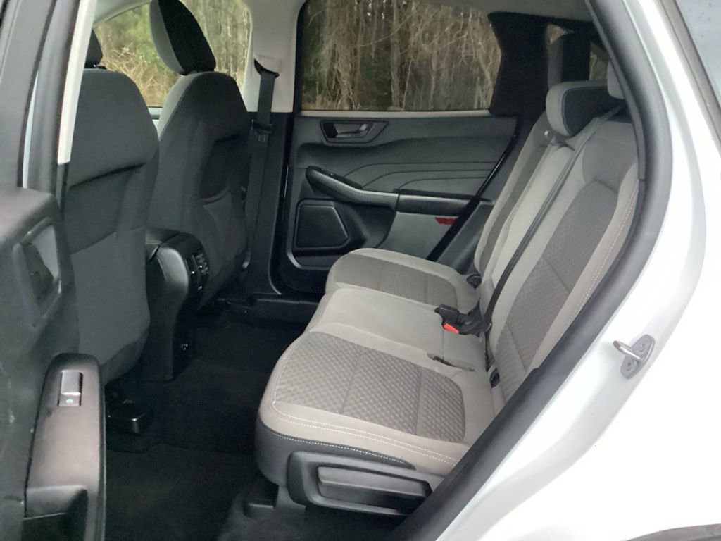 Used 2022 Ford Escape SE w/ Convenience Package image 36