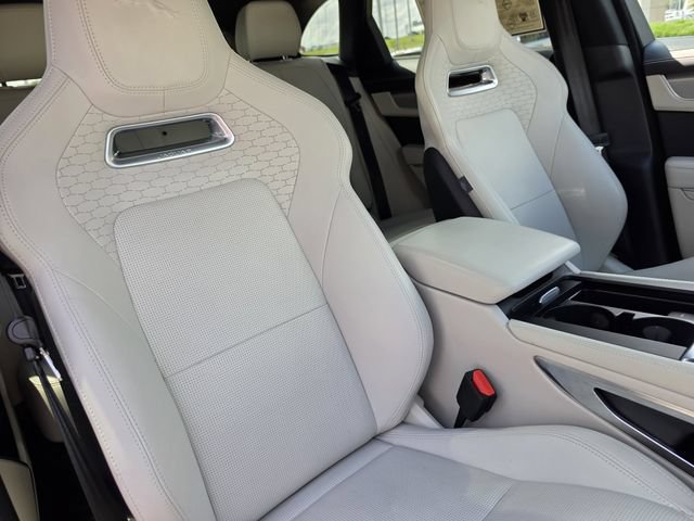 Used 2025 Jaguar F-PACE R-Dynamic S AWD/4WD image 27