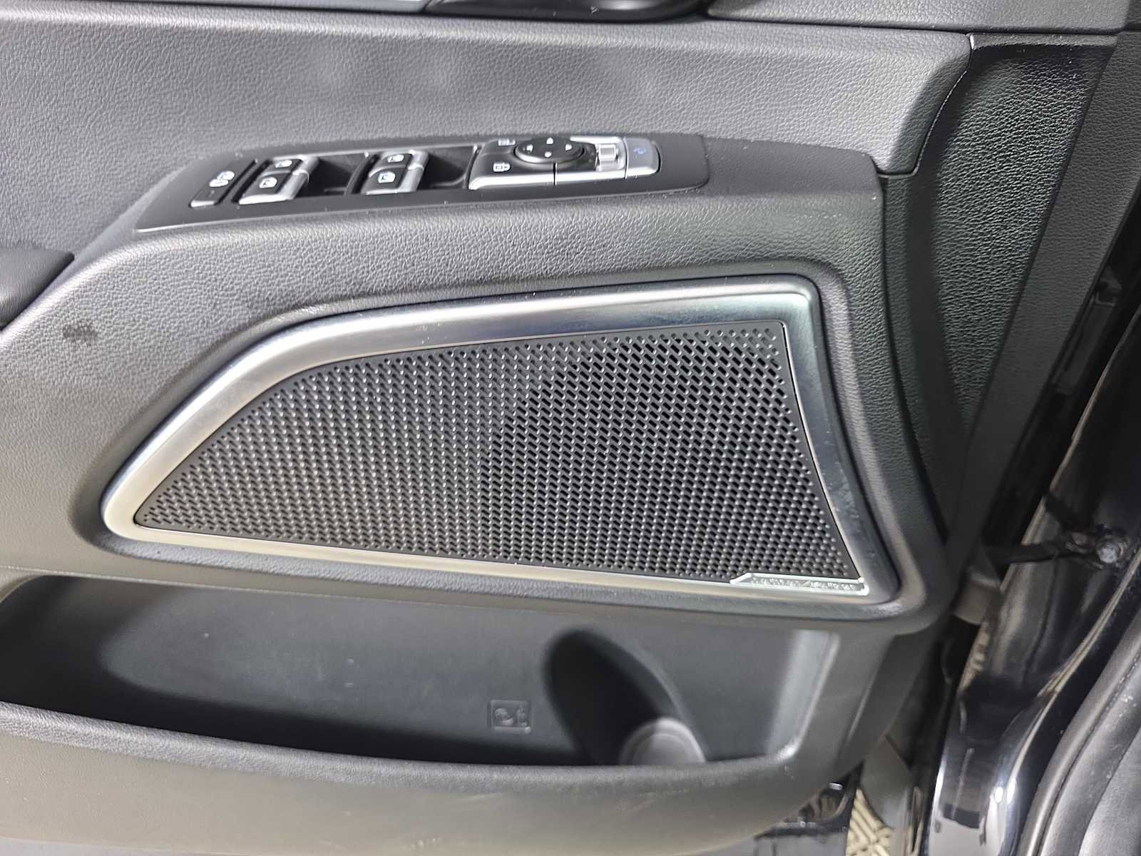 Used 2024 Kia Telluride SX w/ Towing Package image 60