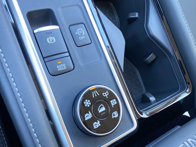New 2026 Nissan Pathfinder SL AWD/4WD image 22