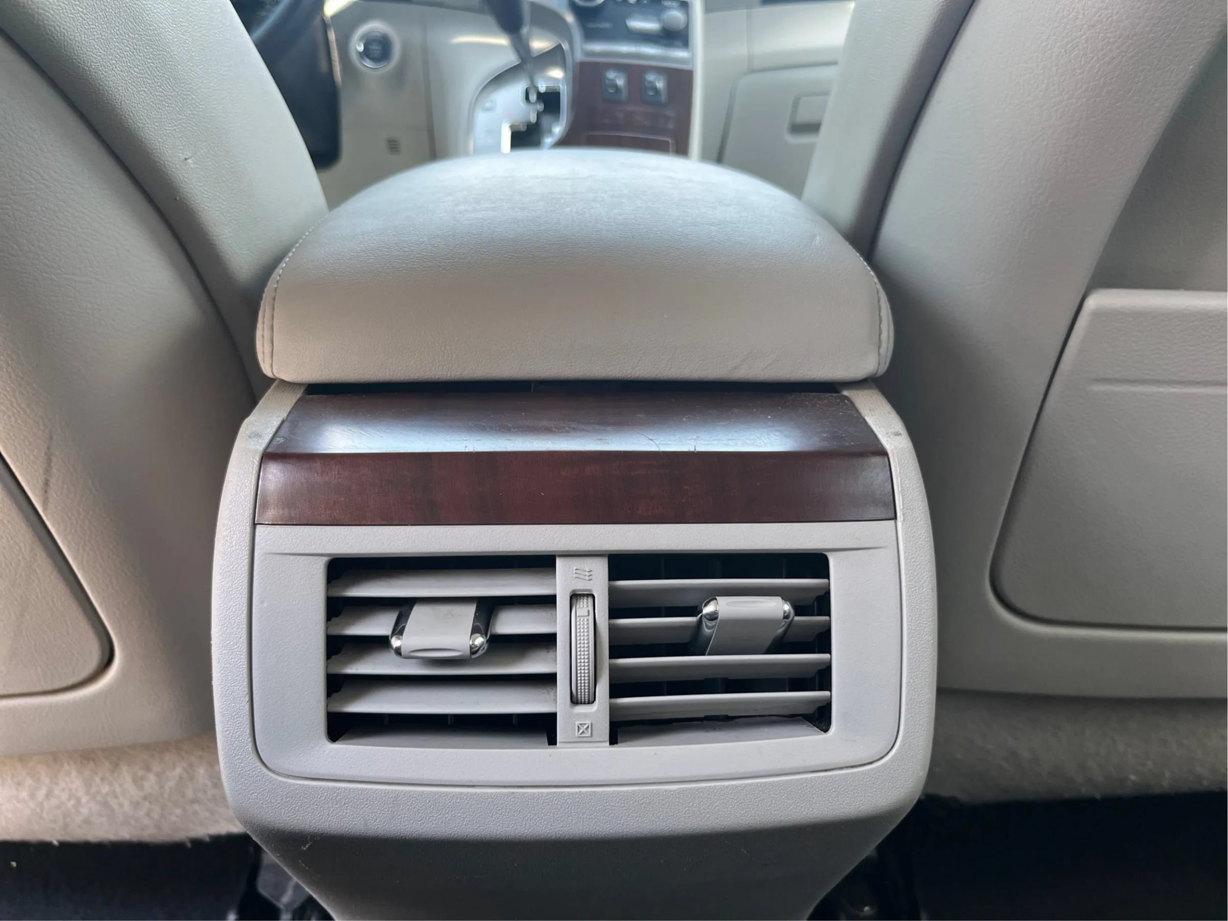 Used 2012 Toyota Venza XLE AWD/4WD image 34
