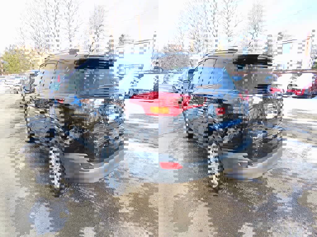 Used 2015 Toyota RAV4 Limited image 4