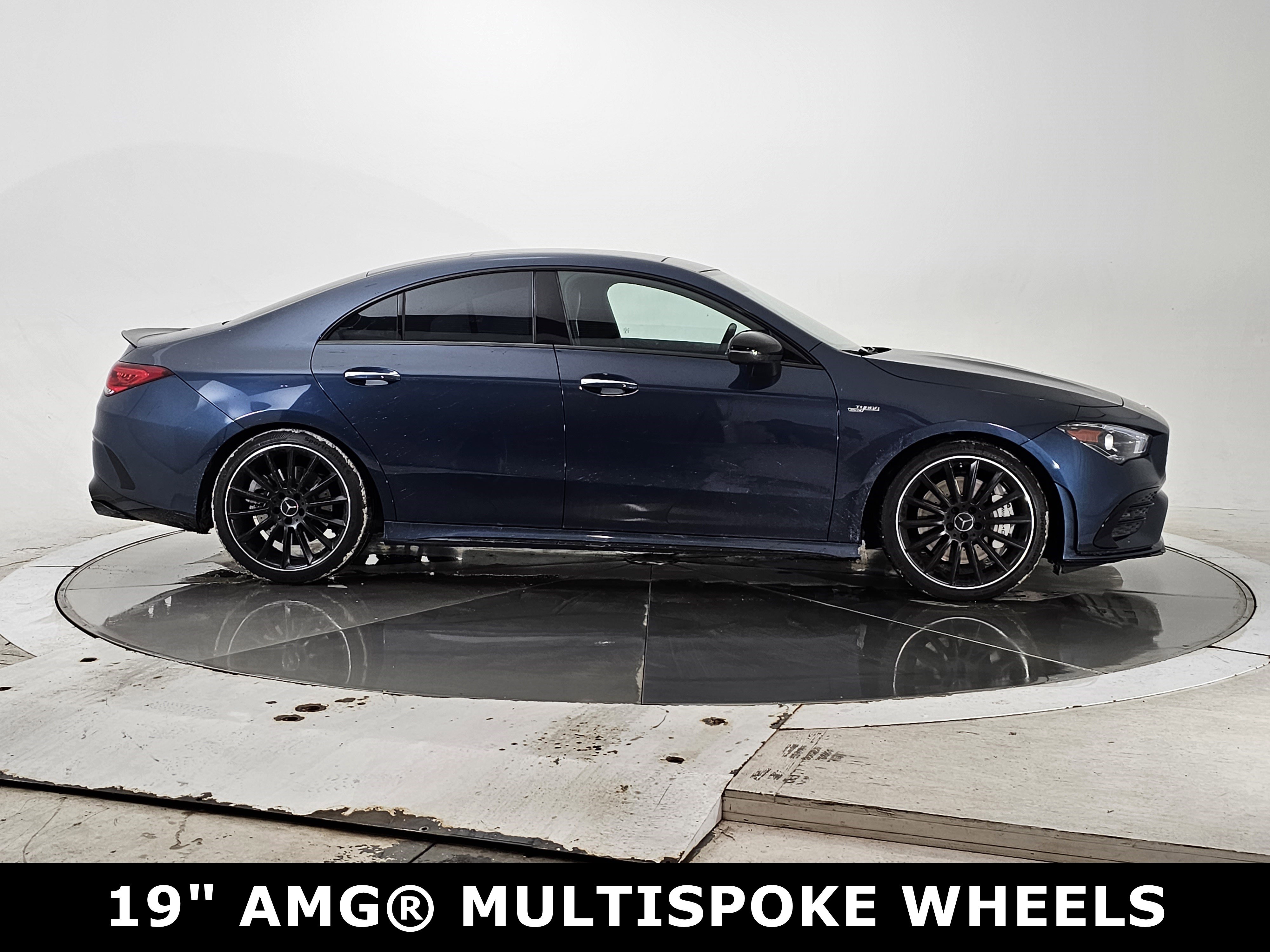 Used 2022 Mercedes-Benz CLA 35 AMG 4MATIC image 3