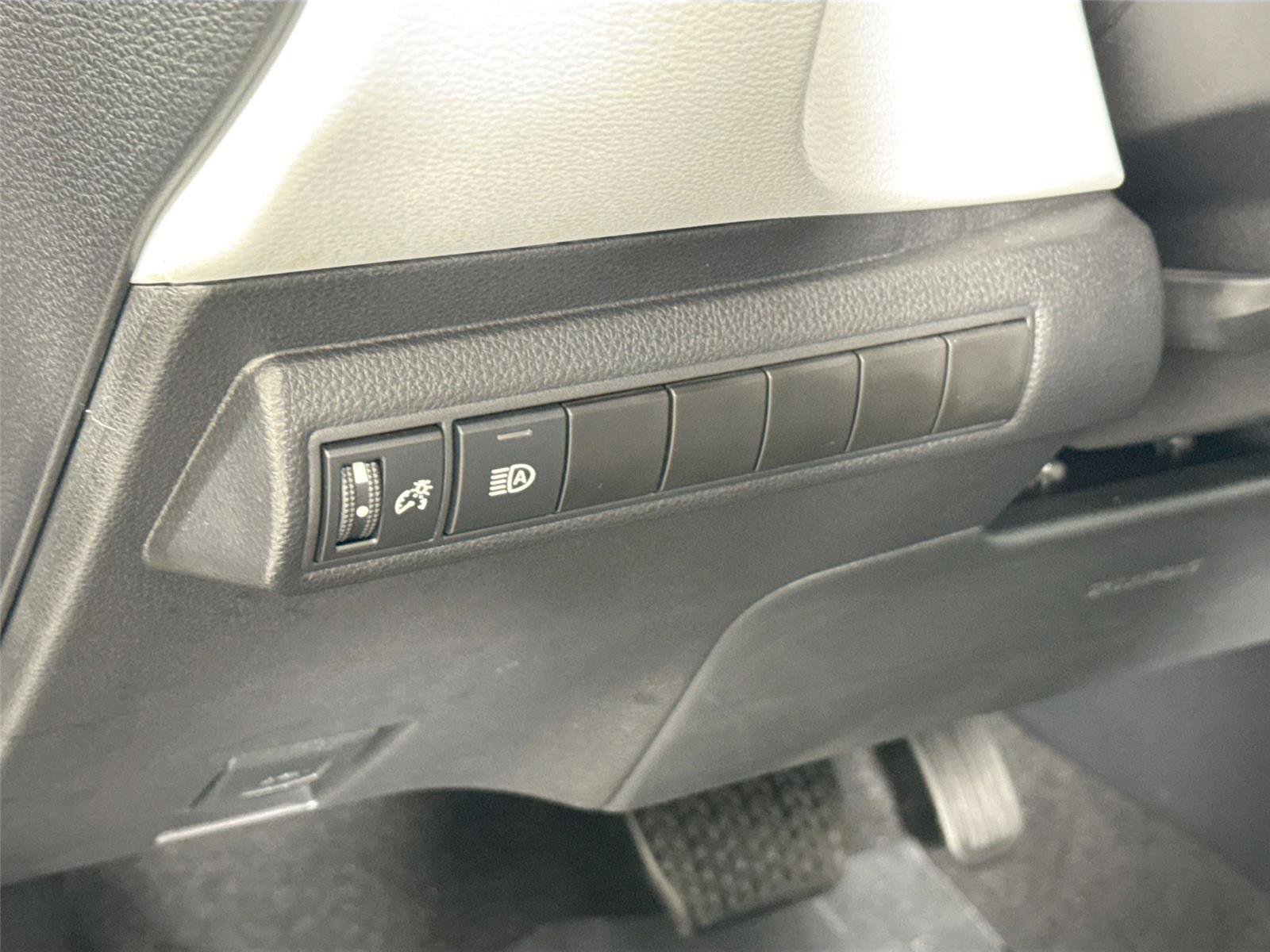 Certified 2025 Toyota Corolla FX image 14