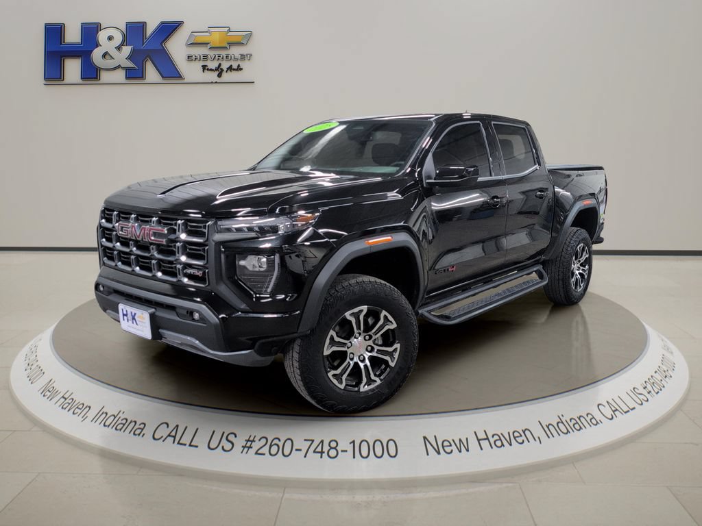 Used 2025 GMC Canyon AT4 w/ LPO, Off Road Lift Package AWD/4WD image 3