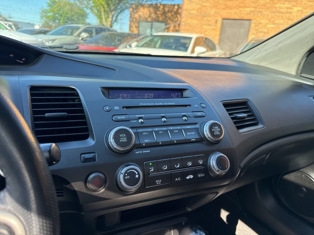 Used 2011 Honda Civic EX-L image 10