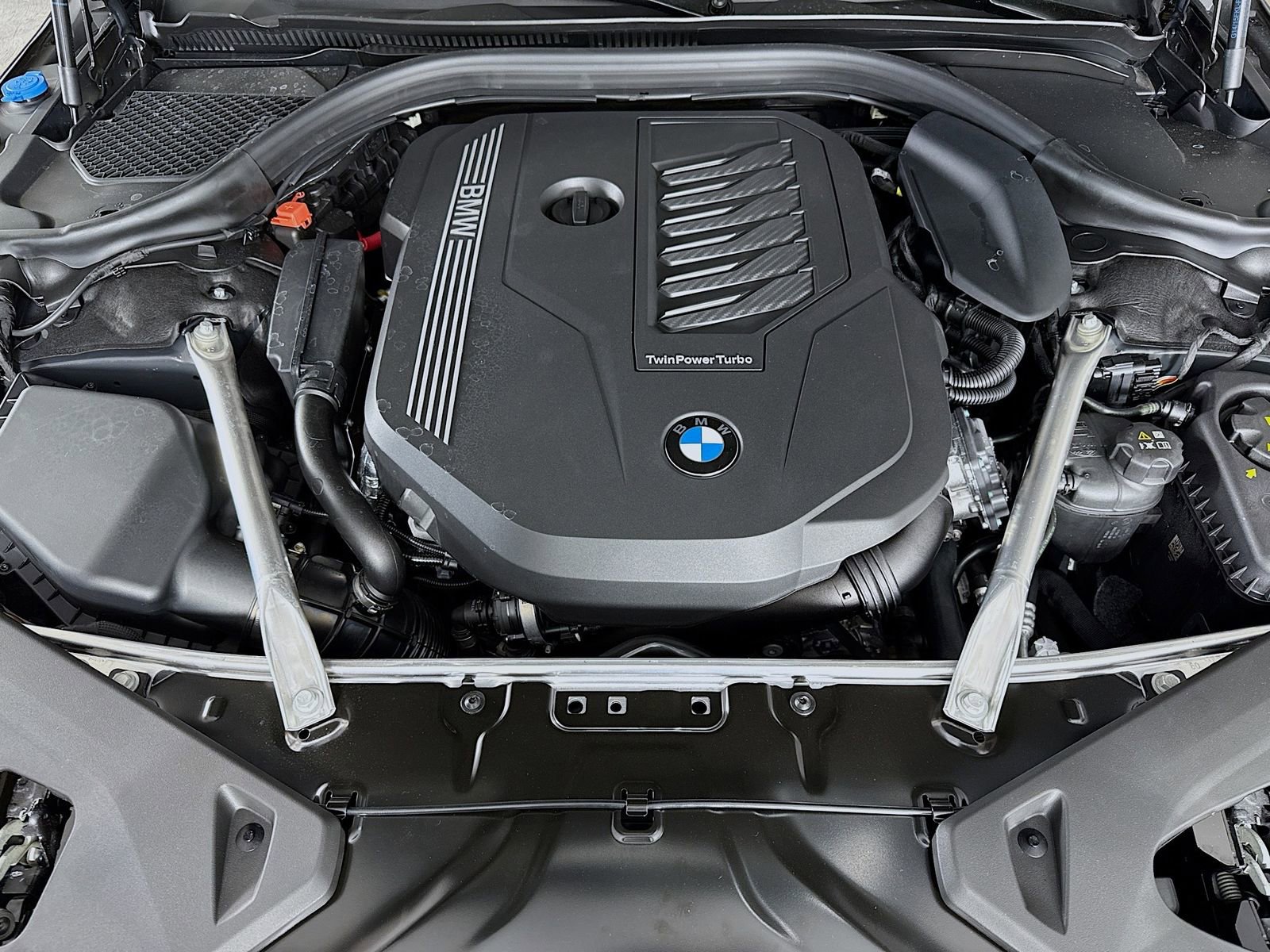 New 2026 BMW 840i Convertible w/ Comfort Seating Package RWD image 30