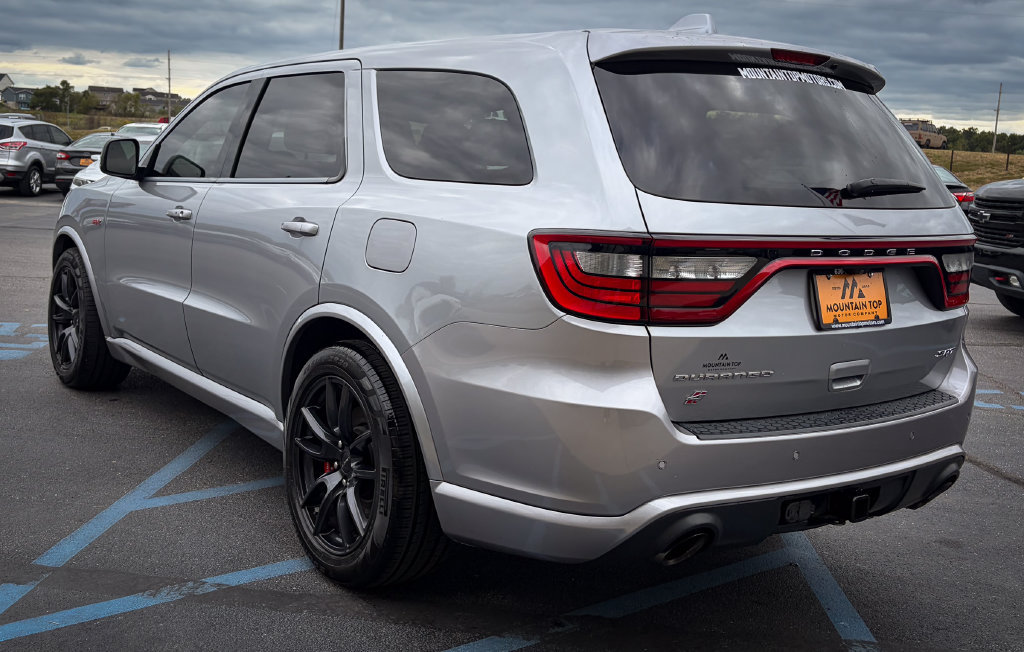 Used 2018 Dodge Durango SRT w/ SRT Interior Appearance Group AWD/4WD image 32